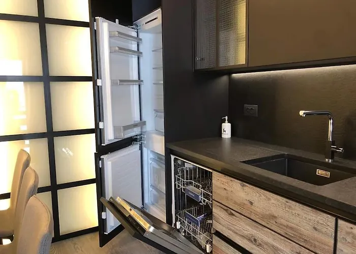 Casa Lumira Luxury Ski-in Ski-out