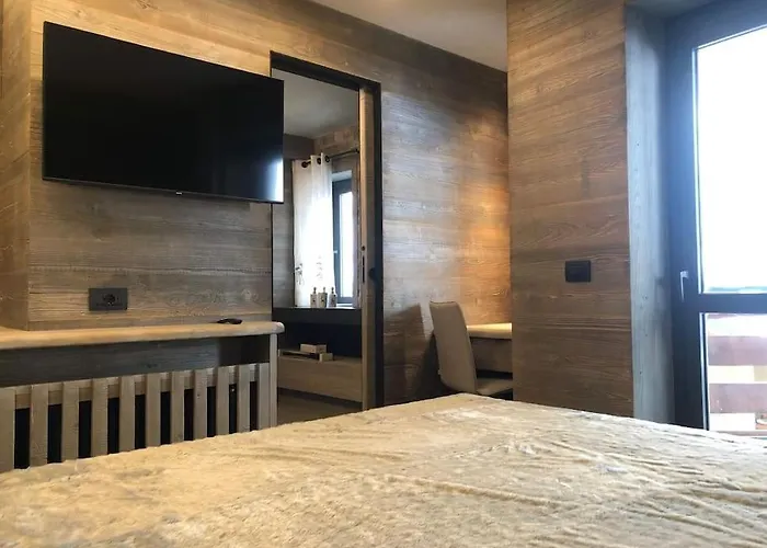 Casa Lumira Luxury Ski-in Ski-out *