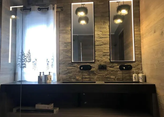 דירה Casa Lumira Luxury Ski-in Ski-out ברויל-קרוויניה